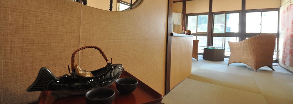 登録有形文化財 大市館 裕貴屋 甲府