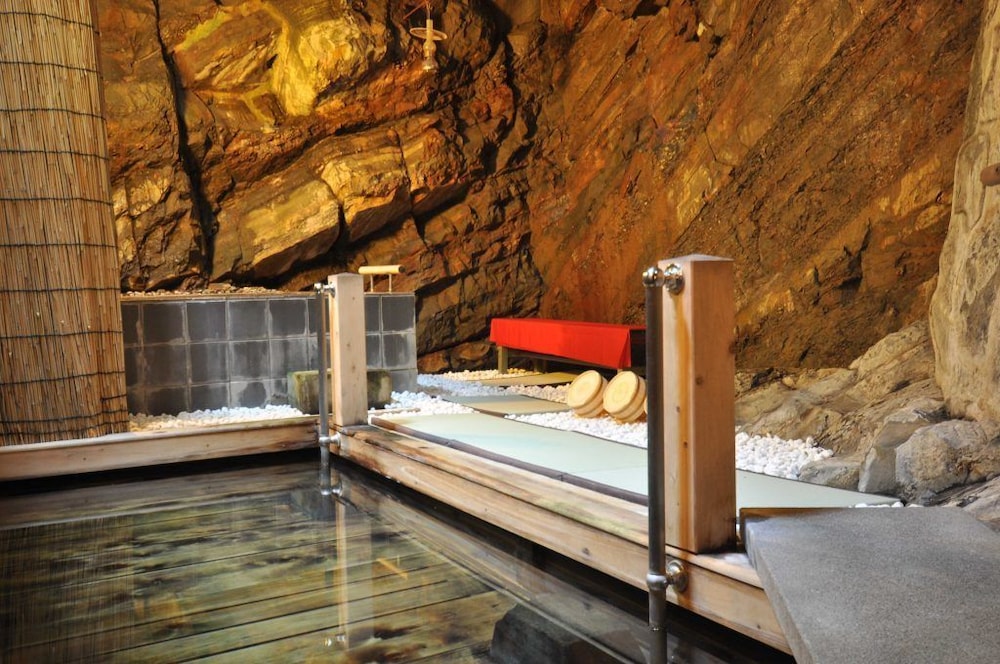 登録有形文化財 大市館 裕貴屋 甲府