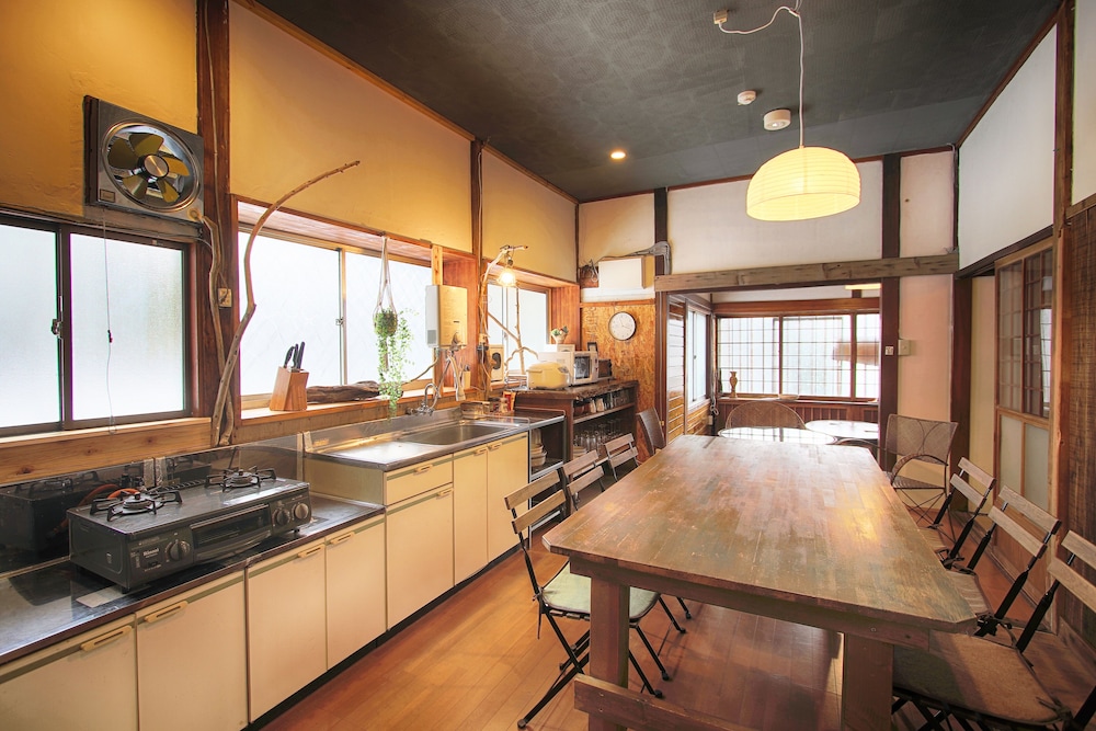 YOSHIMURA KAJIHARA-TEI 甲府