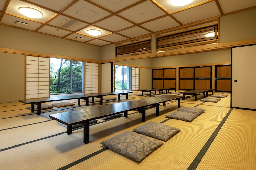 宿坊 武井坊 TEMPLE HOTEL TAKEIBO 甲府