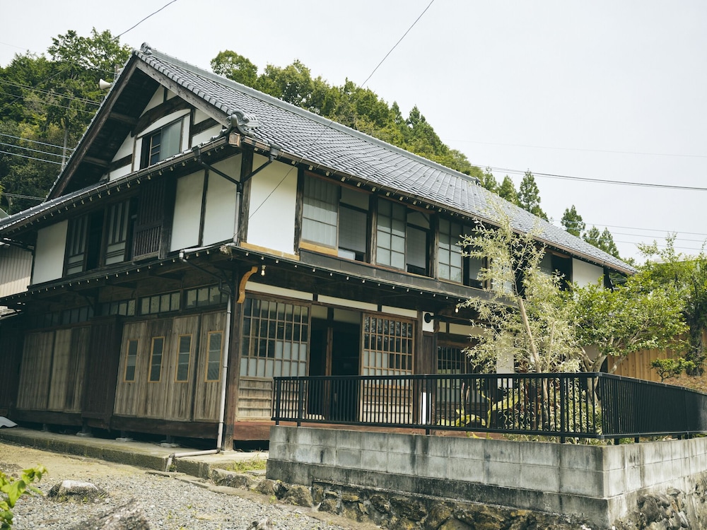 古民家宿るうふ　書之家 甲府