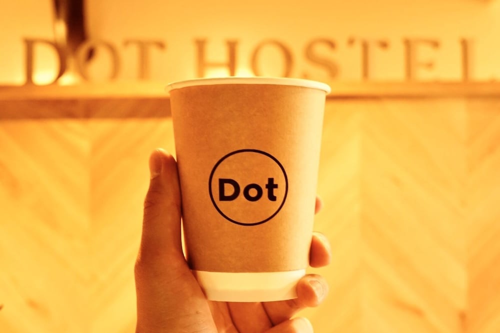 DOT HOSTEL & BAR 甲府
