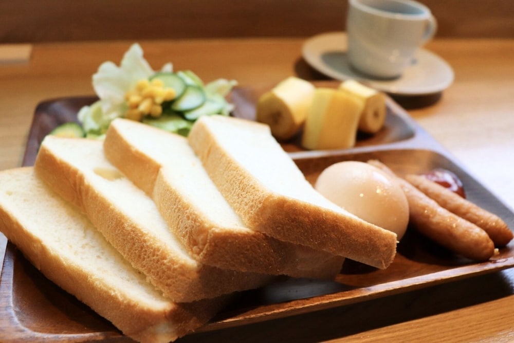 DOT HOSTEL & BAR 甲府