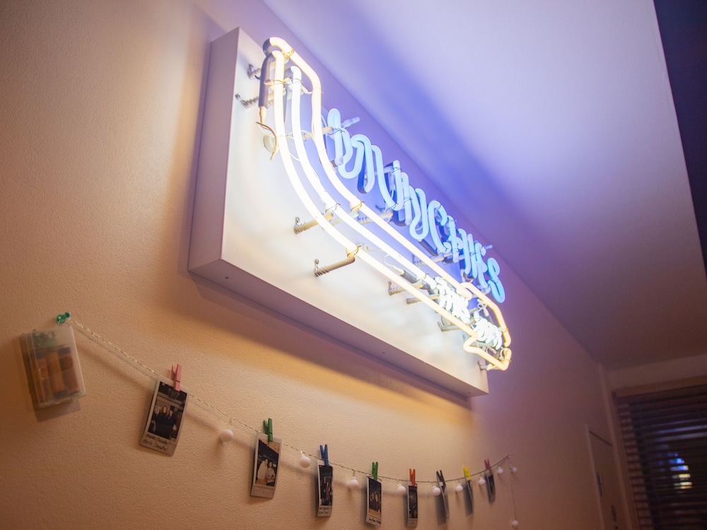 DOT HOSTEL & BAR 甲府