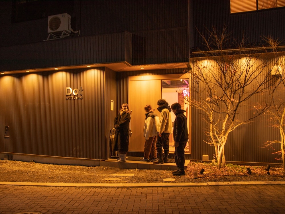 DOT HOSTEL & BAR 甲府