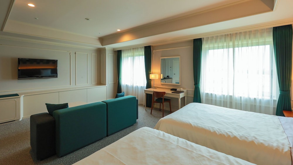 ホテル春日居 甲府