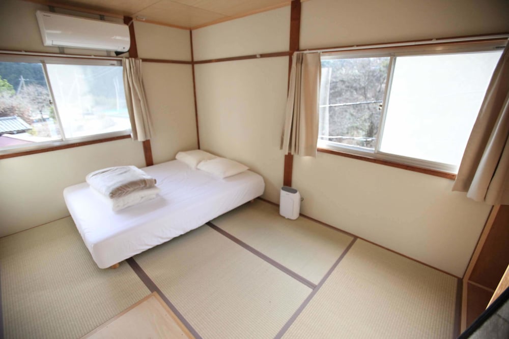 宿泊型コワーキングスペース 五番地 甲府