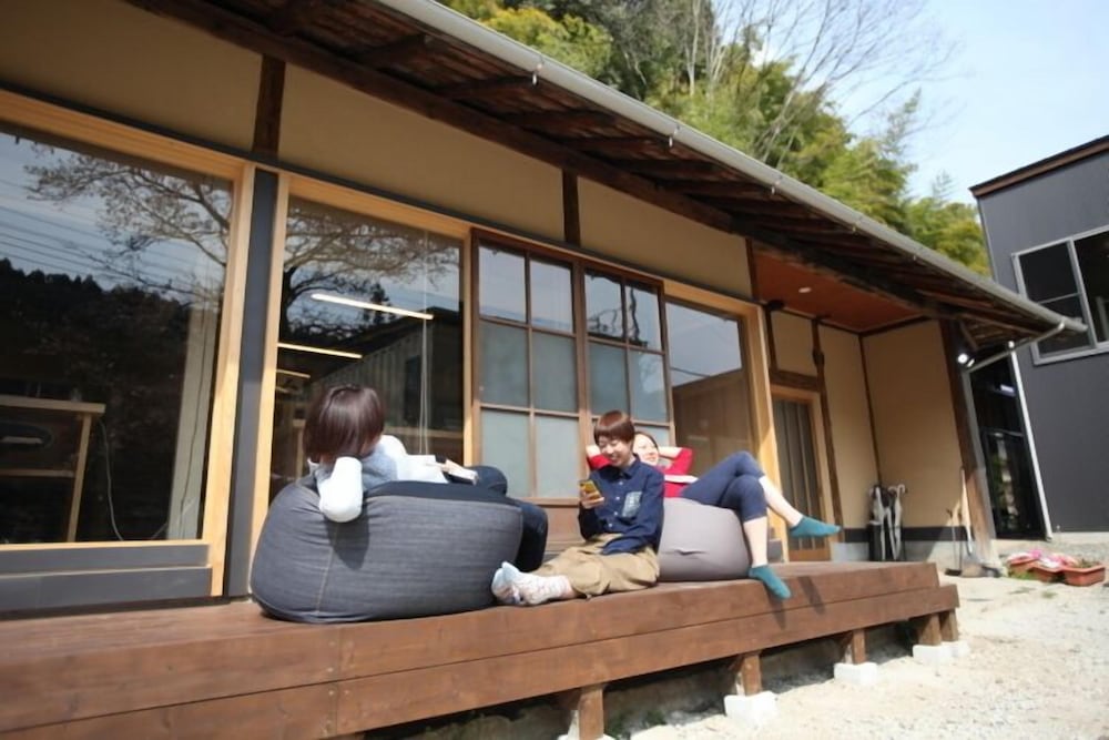 宿泊型コワーキングスペース 五番地 甲府