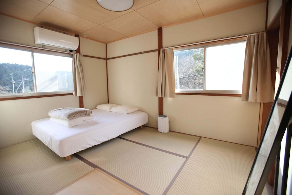 宿泊型コワーキングスペース 五番地 甲府