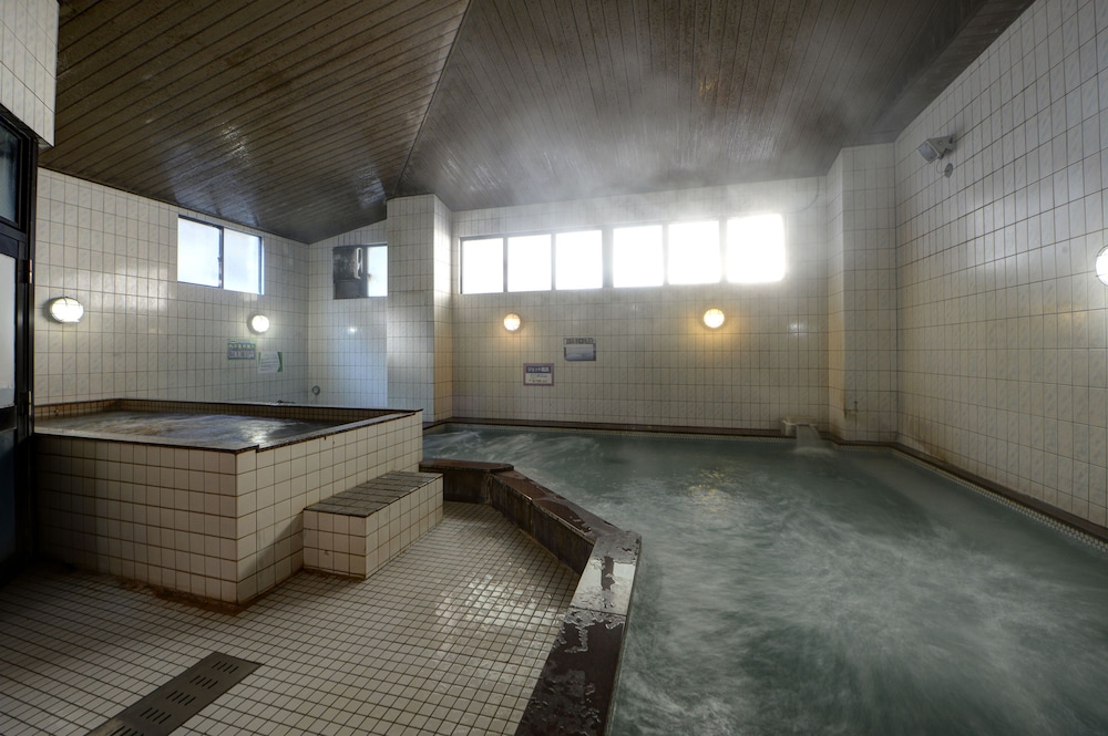 HOTEL& 薬草風呂 ホテル スターらんど 甲府