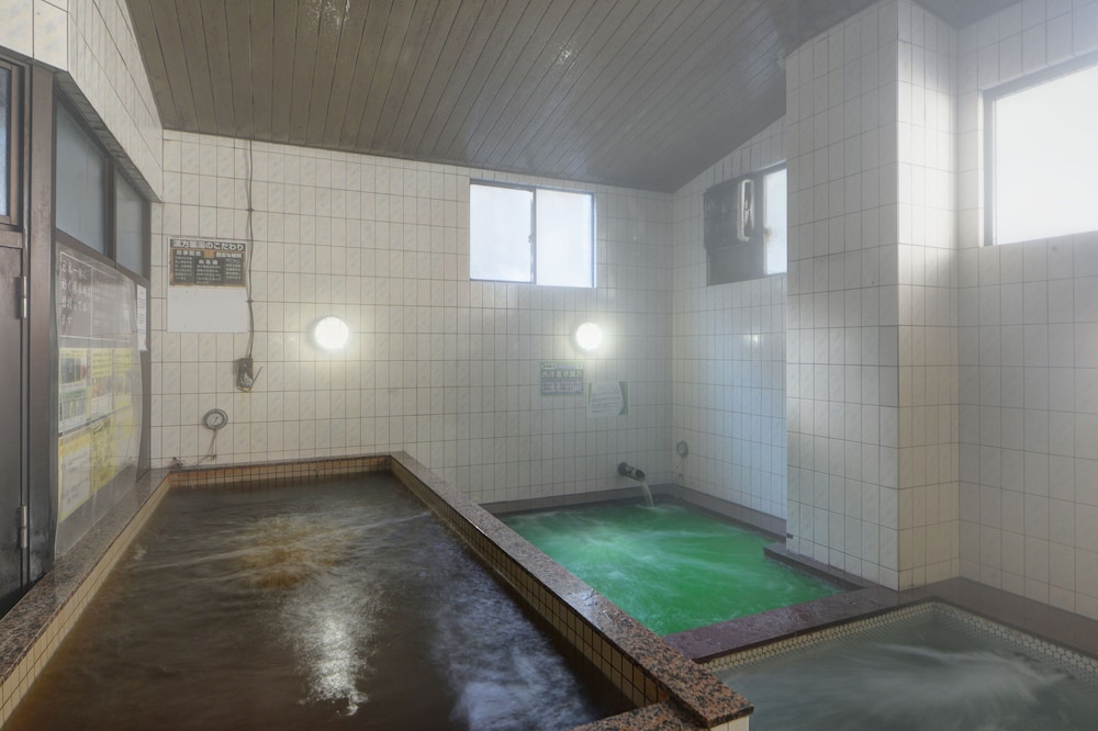 HOTEL& 薬草風呂 ホテル スターらんど 甲府