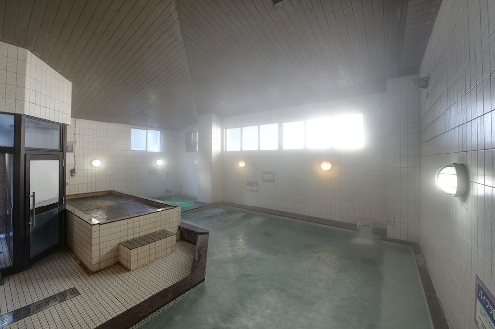 HOTEL& 薬草風呂 ホテル スターらんど 甲府