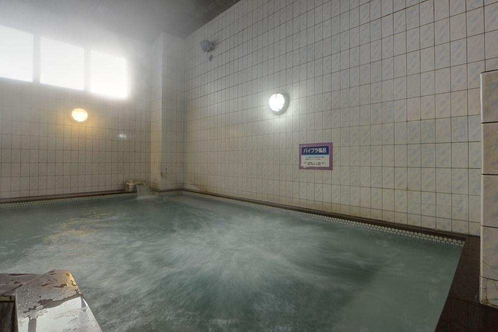 HOTEL& 薬草風呂 ホテル スターらんど 甲府