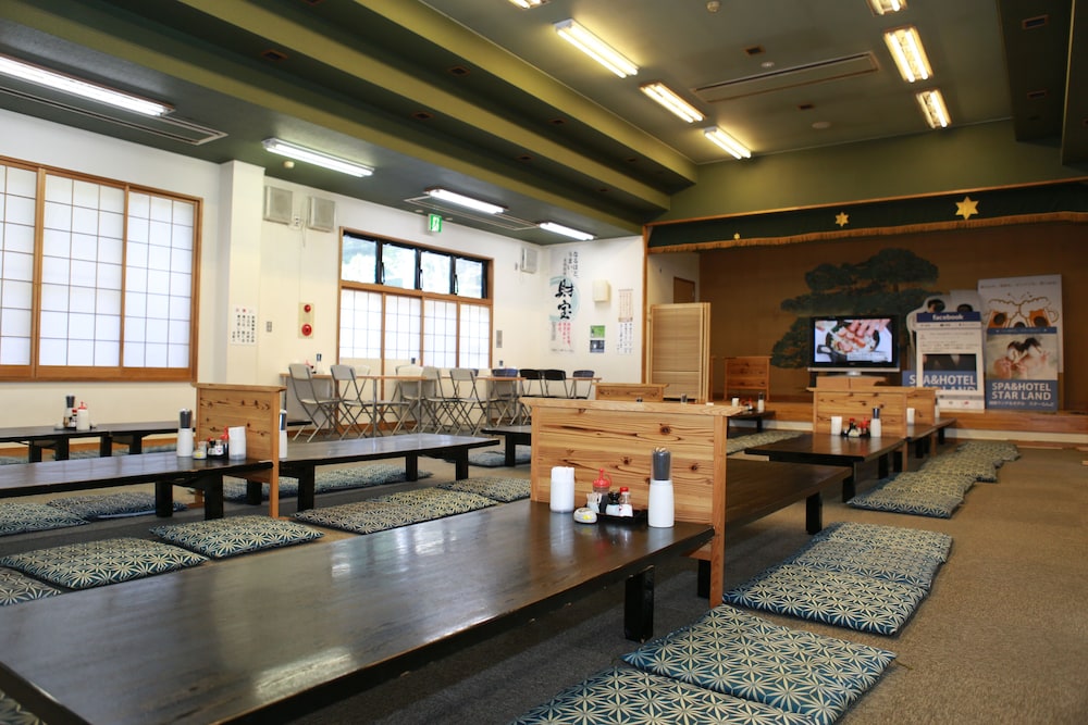 HOTEL& 薬草風呂 ホテル スターらんど 甲府