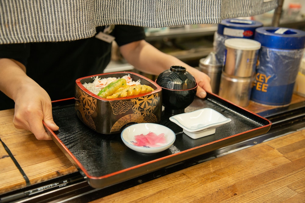 HOTEL& 薬草風呂 ホテル スターらんど 甲府