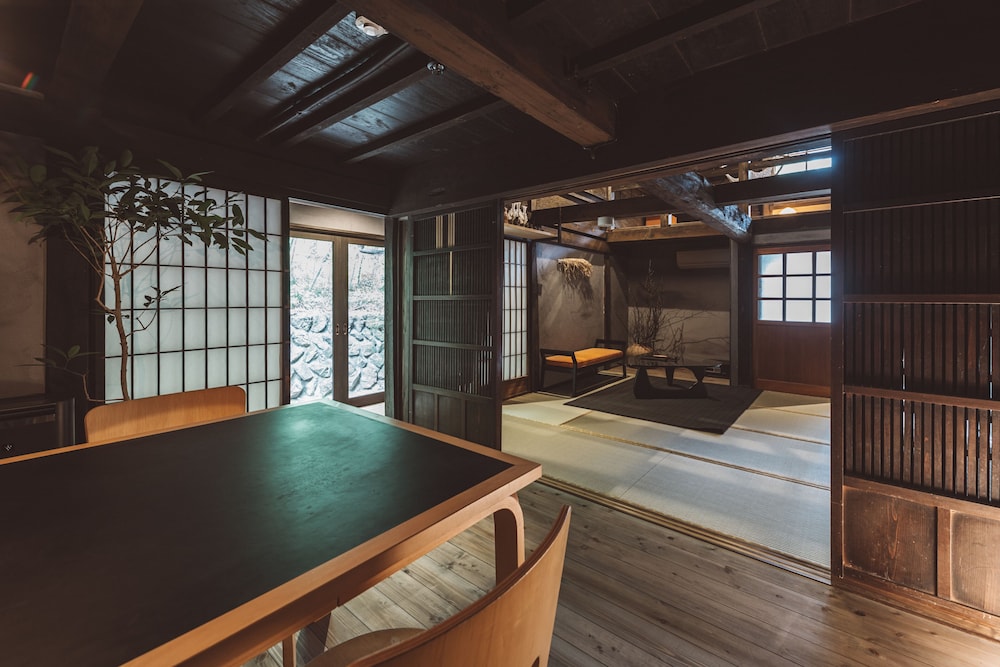 NIPPONIA 小菅 源流の村 甲府