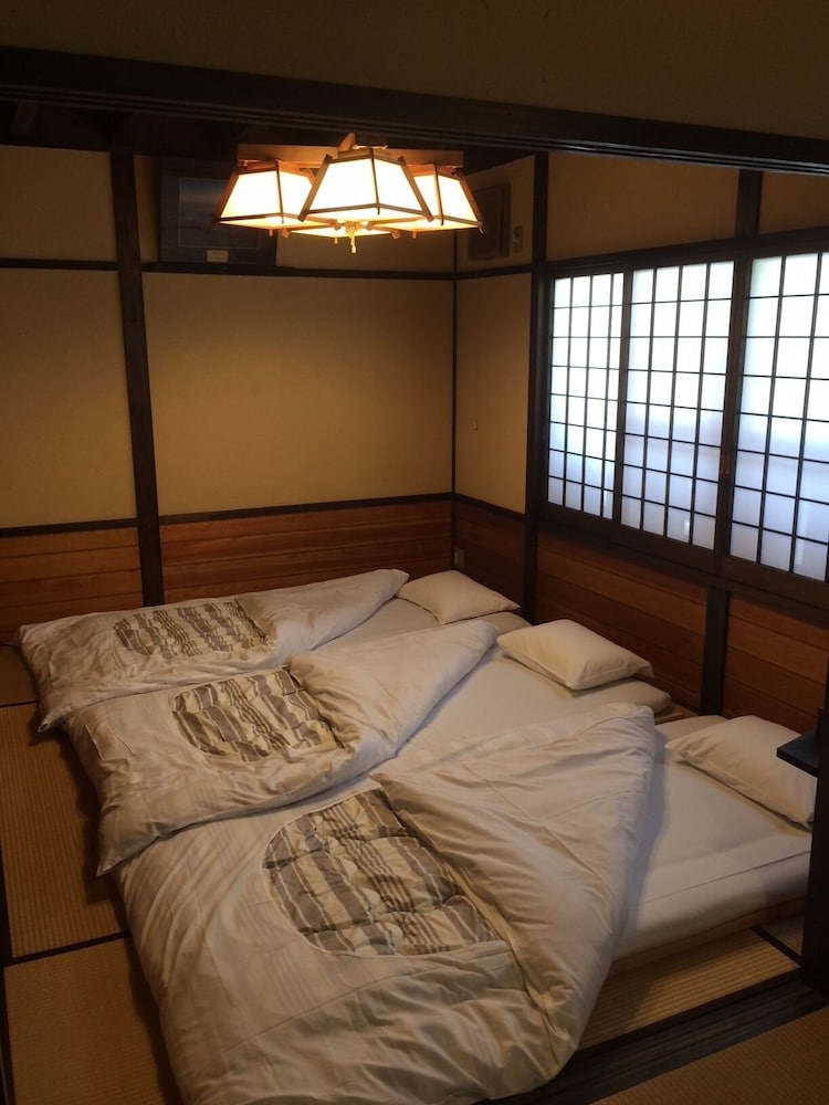 お宿 こっち亭 甲府