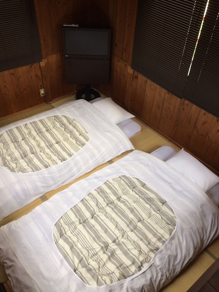 お宿 こっち亭 甲府