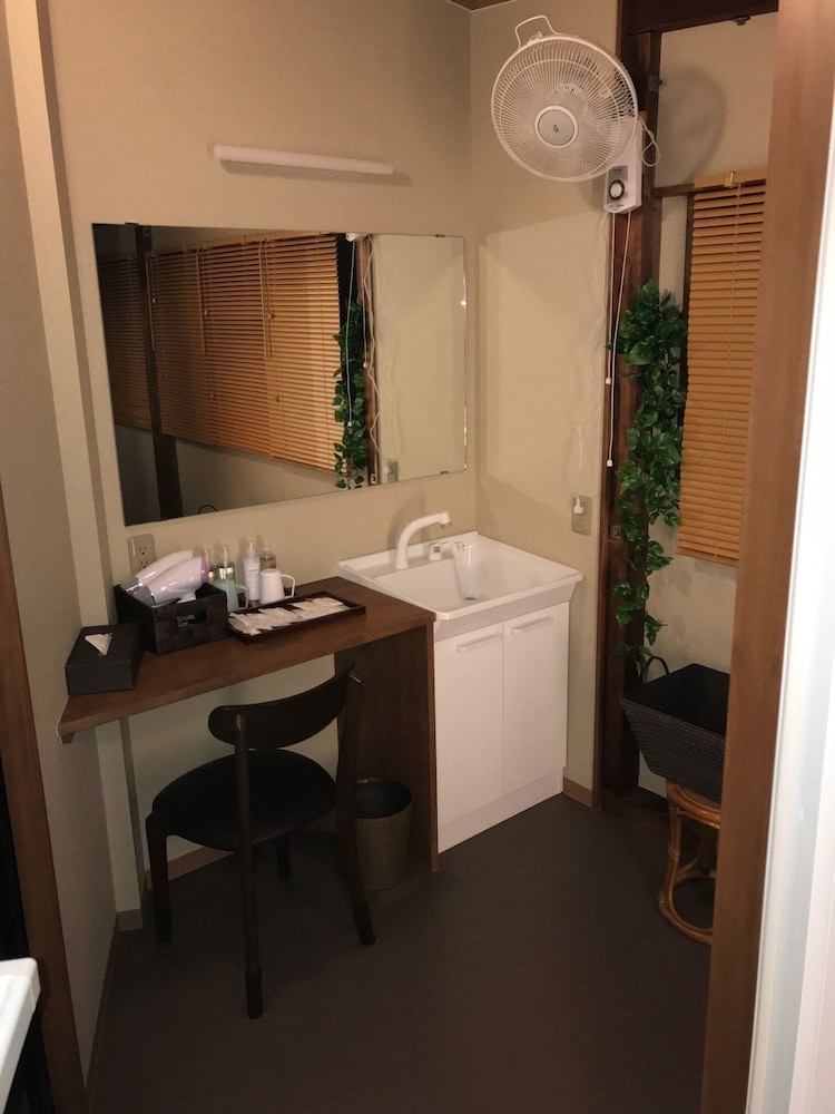 お宿 こっち亭 甲府