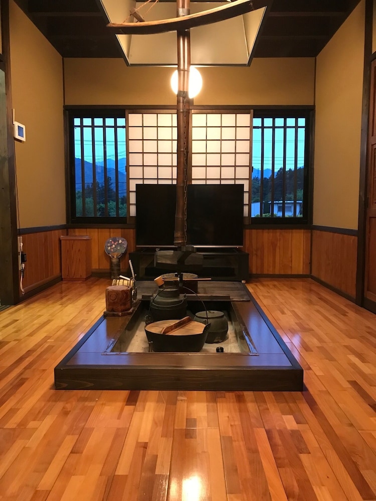 お宿 こっち亭 甲府