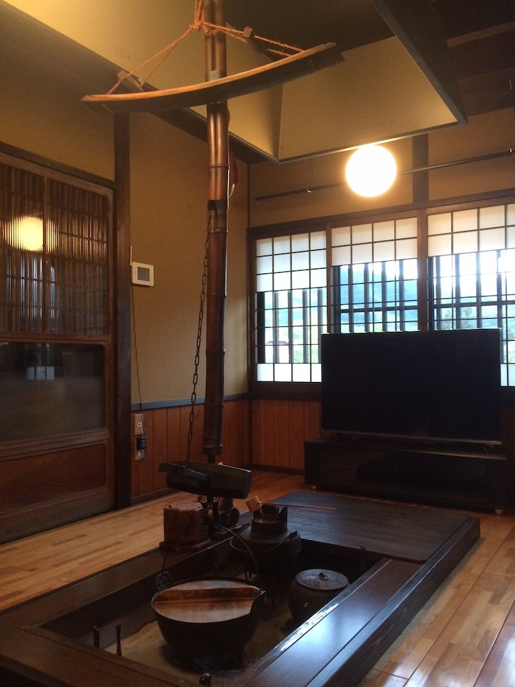 お宿 こっち亭 甲府