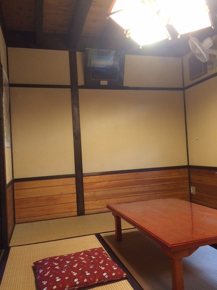 お宿 こっち亭 甲府