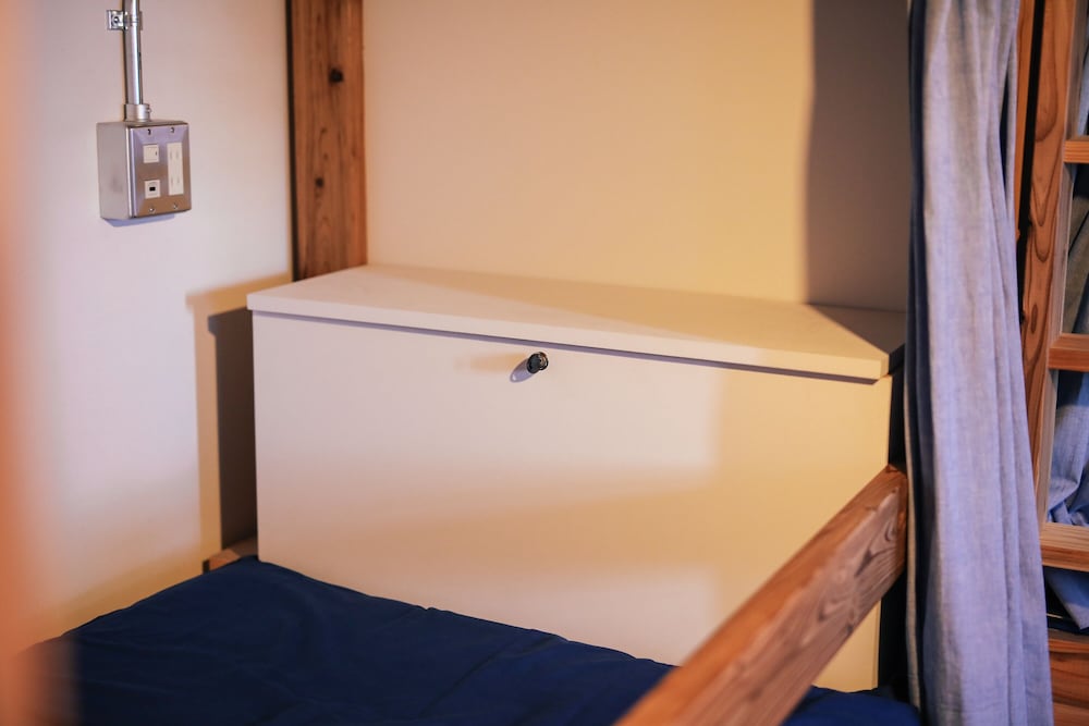 CHAHO HOSTEL NIRASAKI / OUTDOOR BASE 甲府