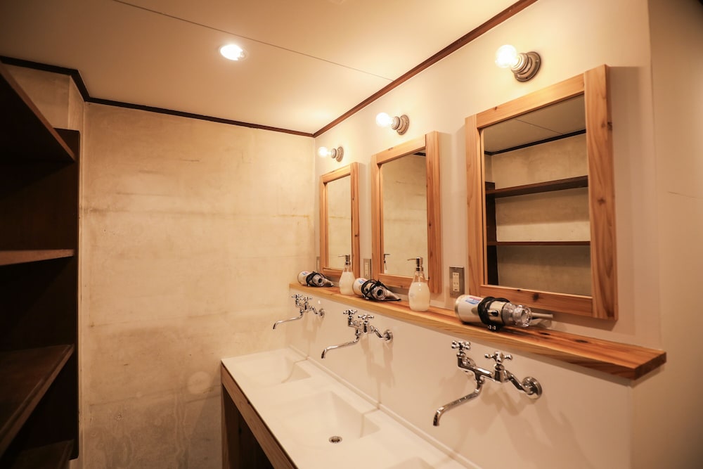 CHAHO HOSTEL NIRASAKI / OUTDOOR BASE 甲府
