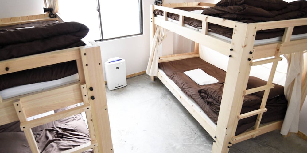 バッカス 甲府 ゲストハウス 甲府