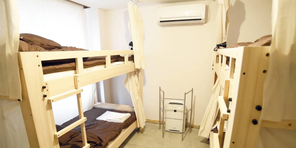 バッカス 甲府 ゲストハウス 甲府