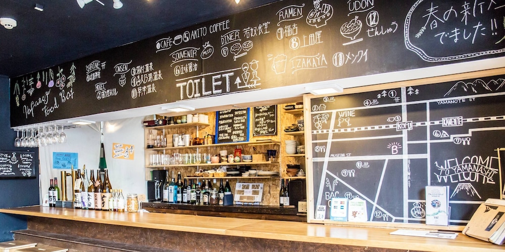 バッカス 甲府 ゲストハウス 甲府