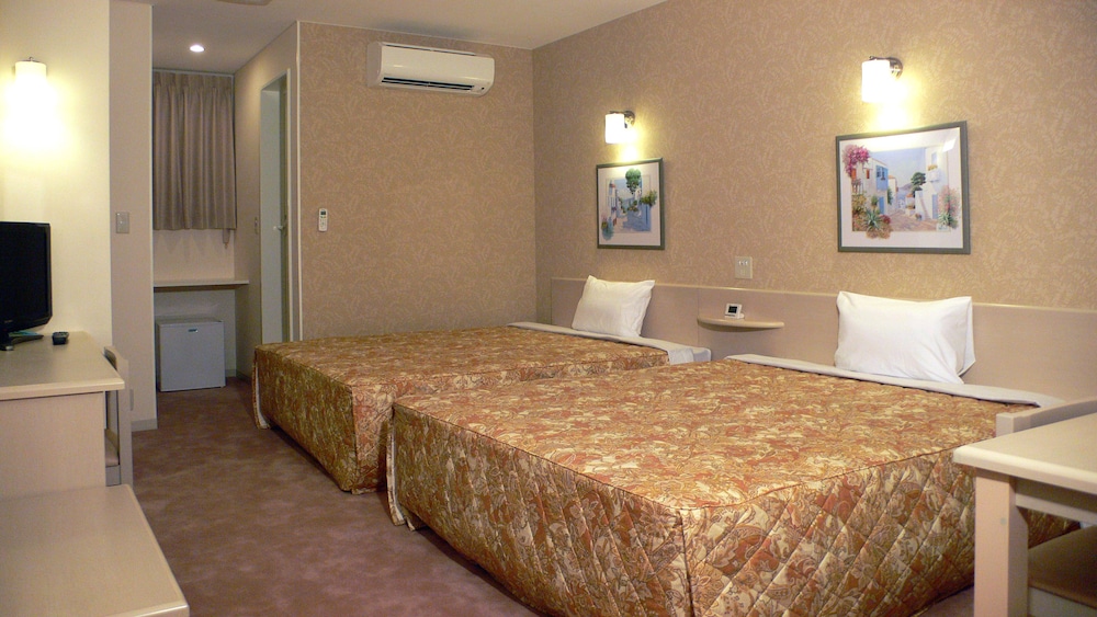 ファミリーロッジ旅籠屋・富士都留店 甲府