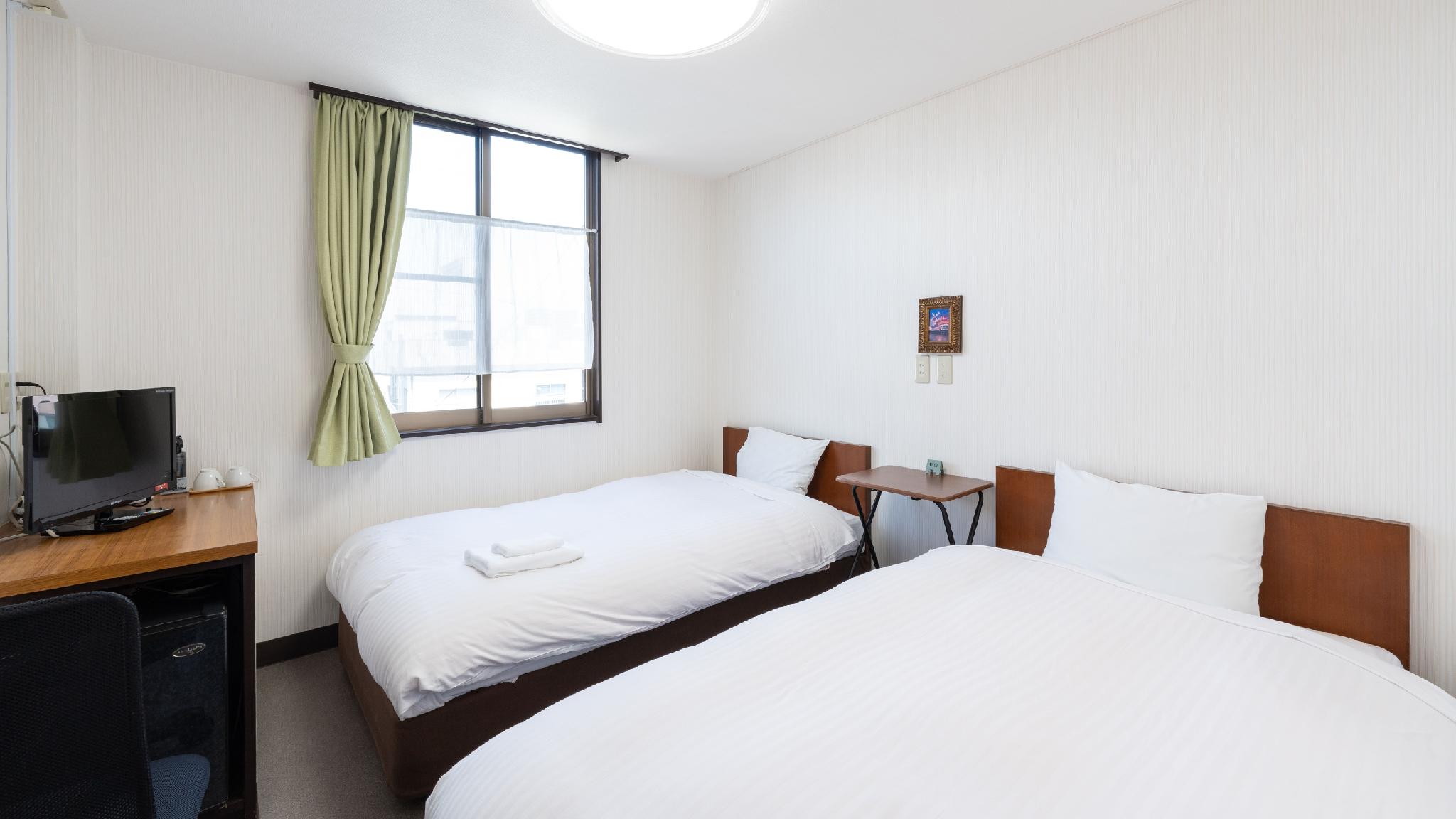 トラベル イン甲府 甲府