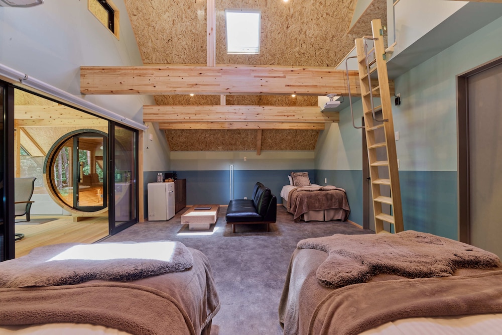 ENICO.MT.FUJI RESORT & GLAMPING 甲府