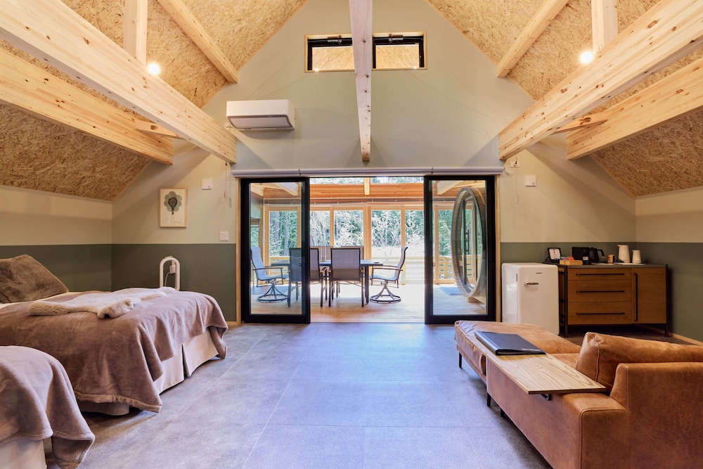 ENICO.MT.FUJI RESORT & GLAMPING 甲府