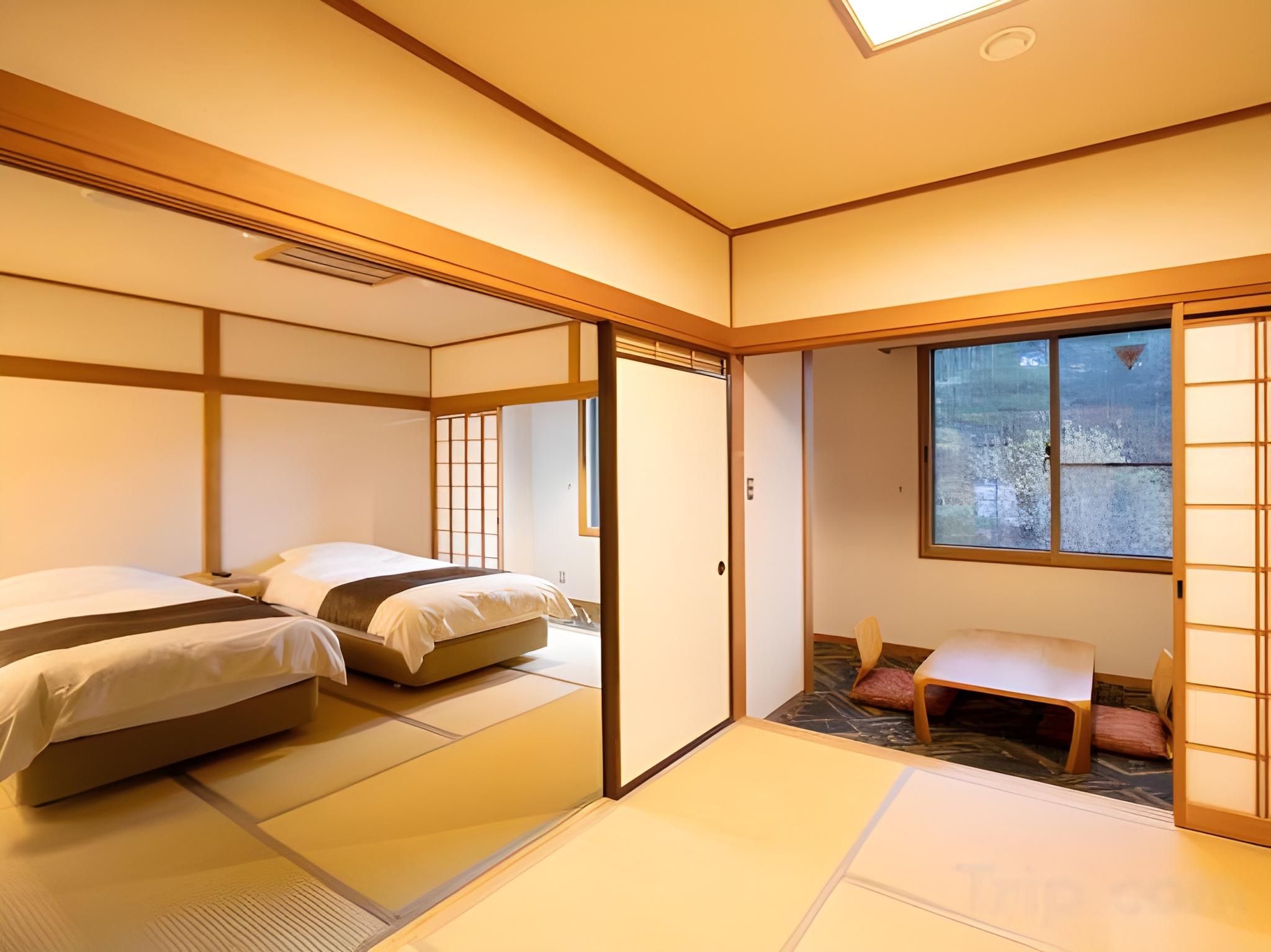 本栖フェニックスHOTEL 甲府