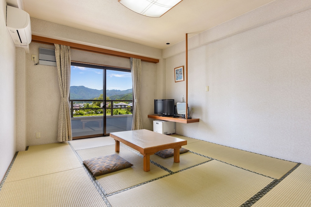 河口湖 セミナープラザ ロイヤルフジ 甲府