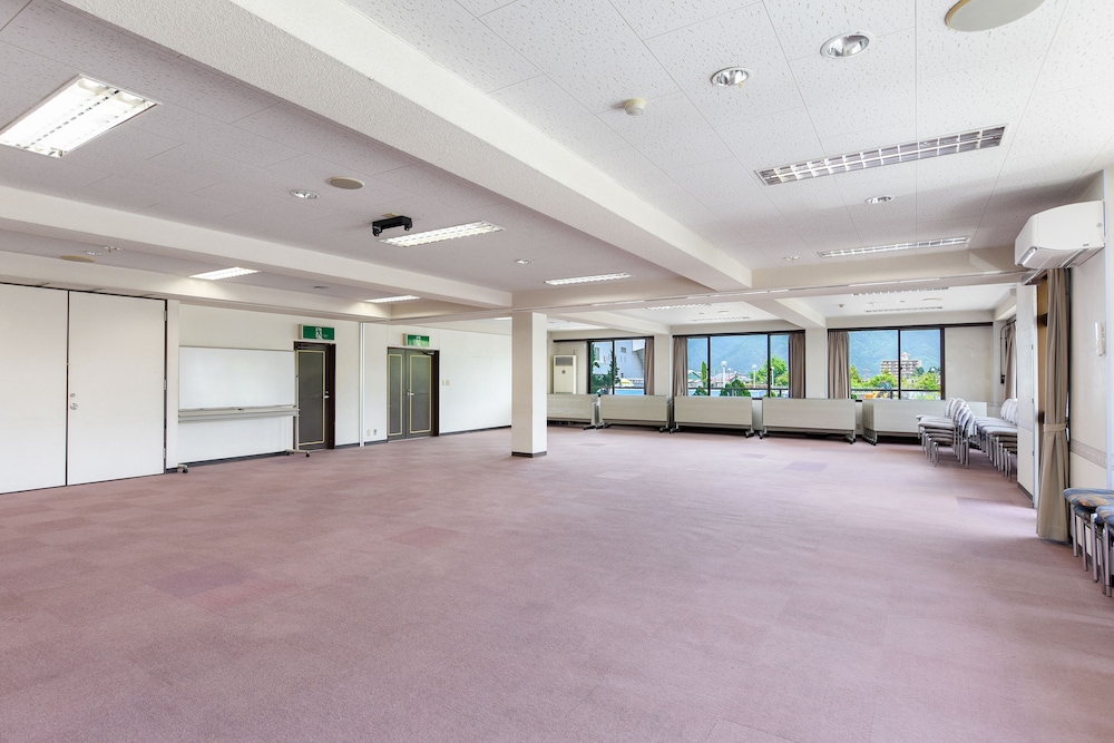 河口湖 セミナープラザ ロイヤルフジ 甲府