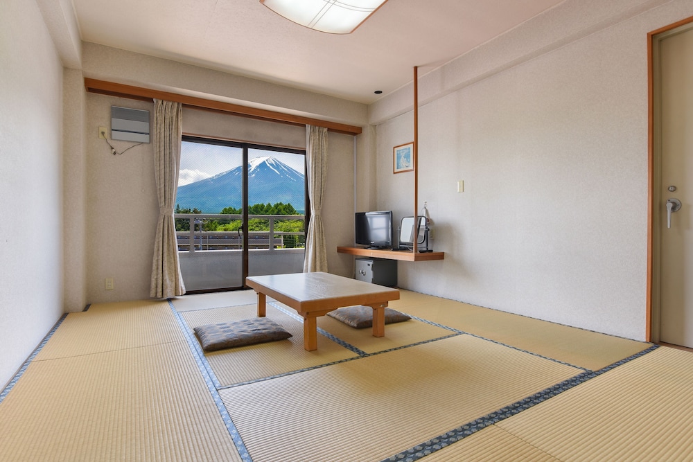 河口湖 セミナープラザ ロイヤルフジ 甲府