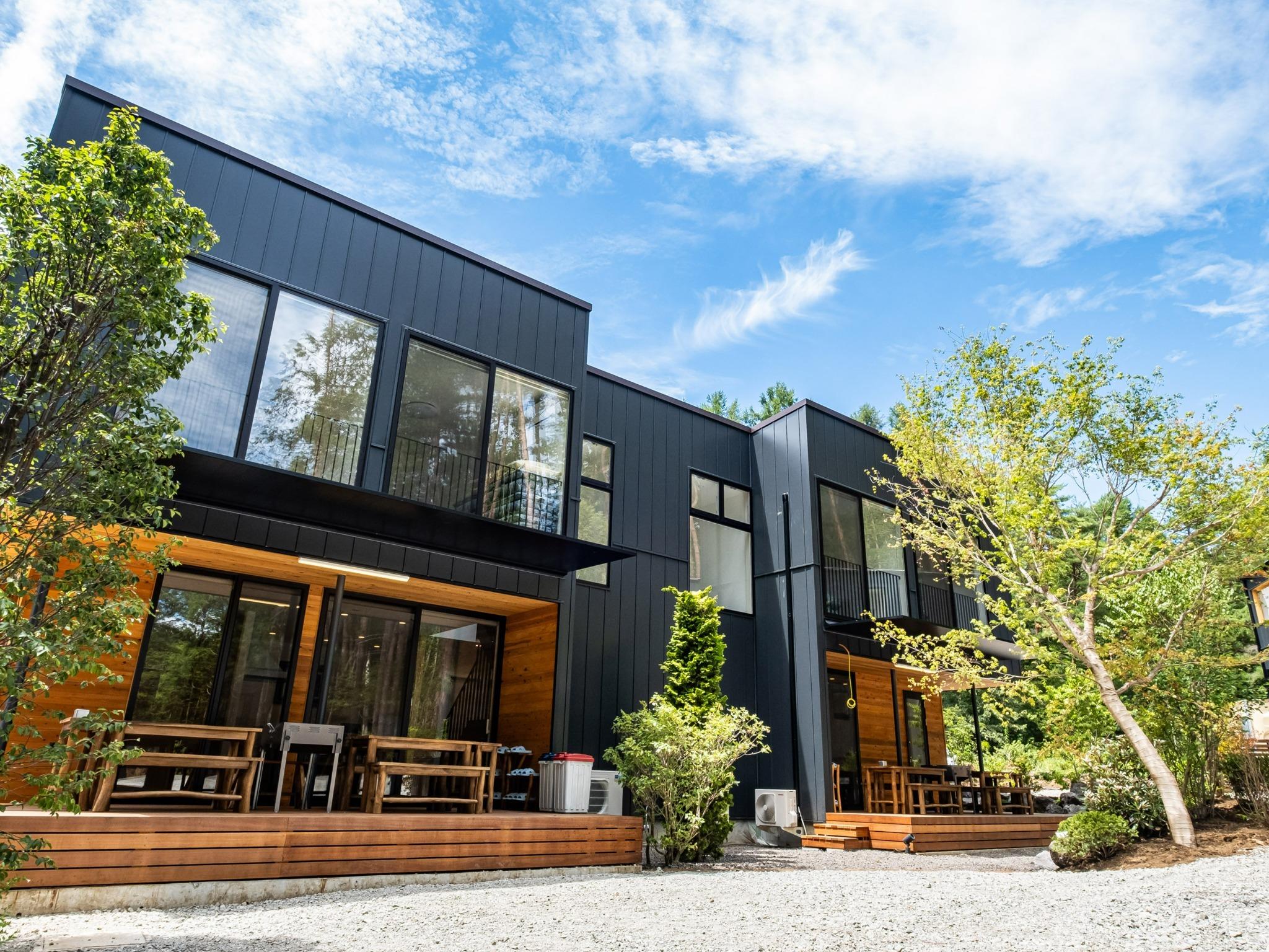 FJフォレスト 甲府