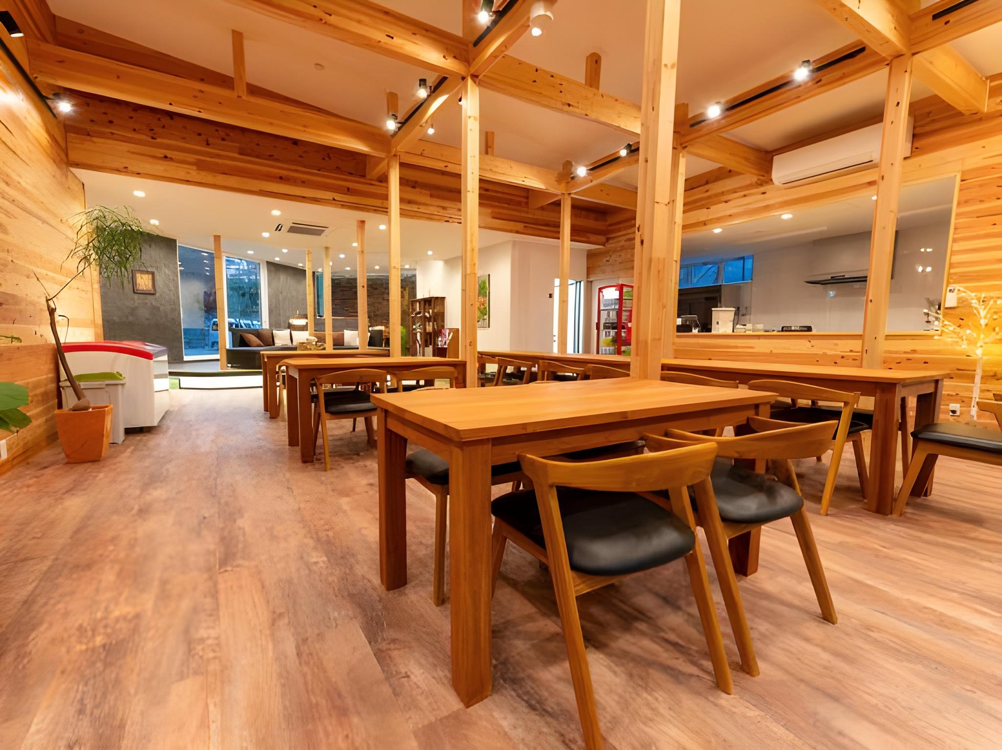 FJフォレスト 甲府