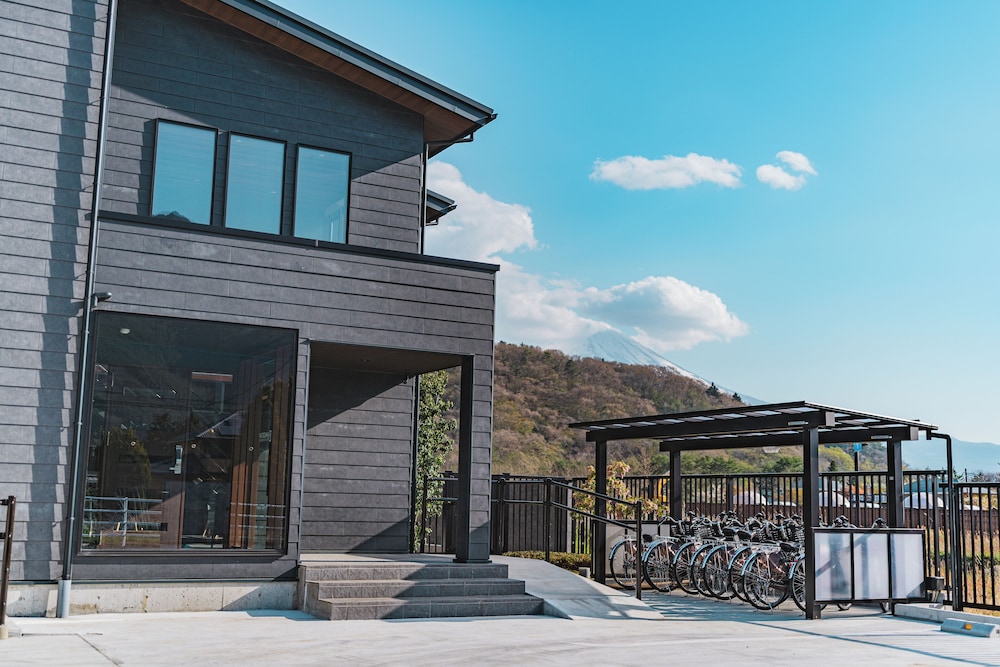 HAOSTAY河口湖美術館前. 甲府