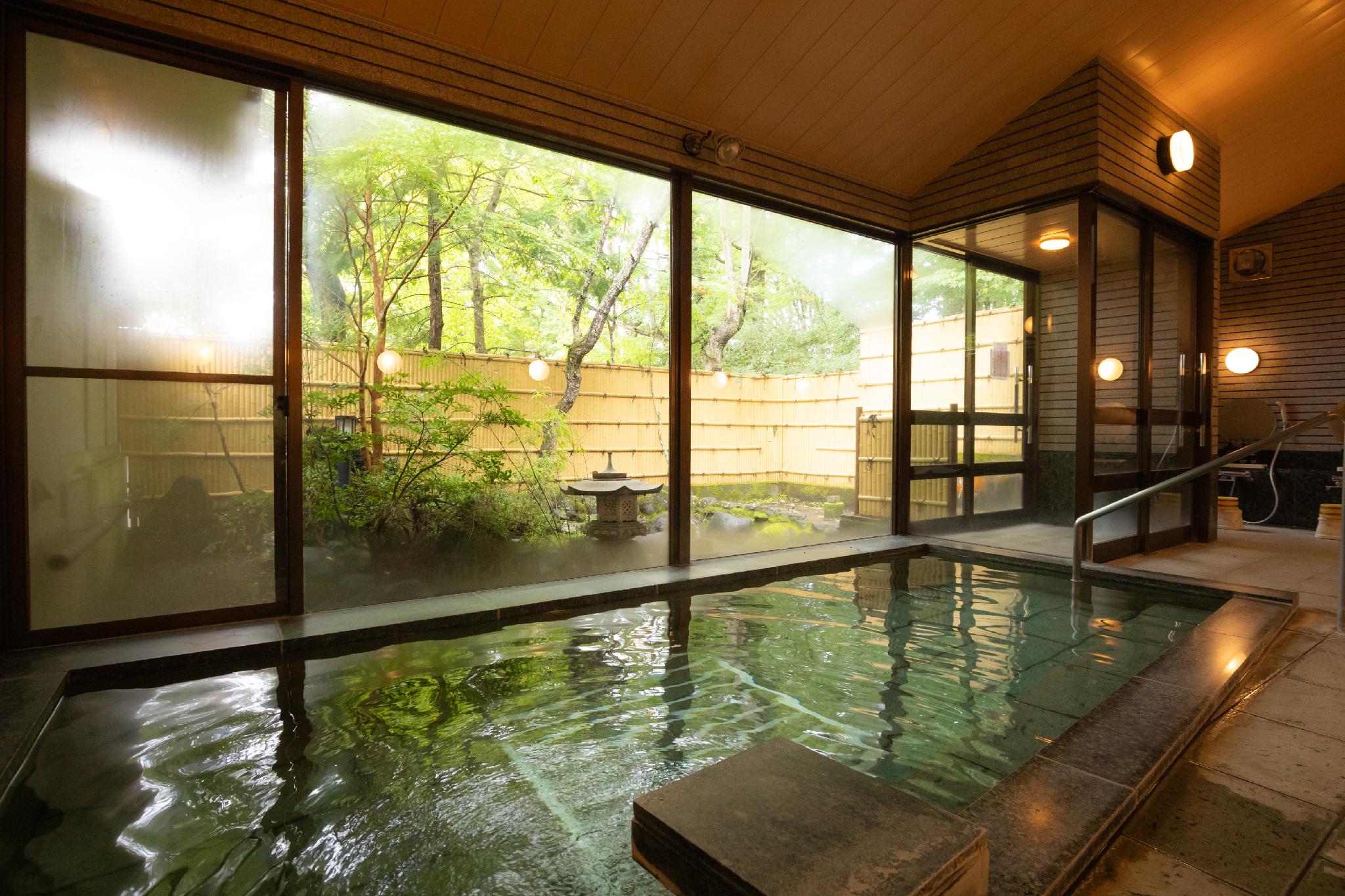 富士山中湖ホテル 甲府