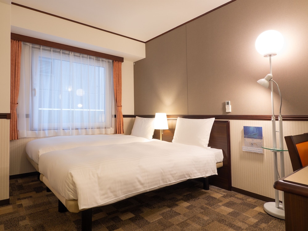 東横 INN 津田沼駅北口 千葉