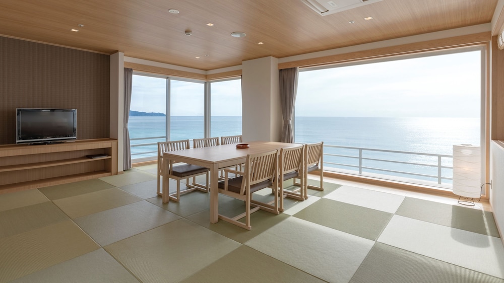 鴨川グランドホテル 千葉