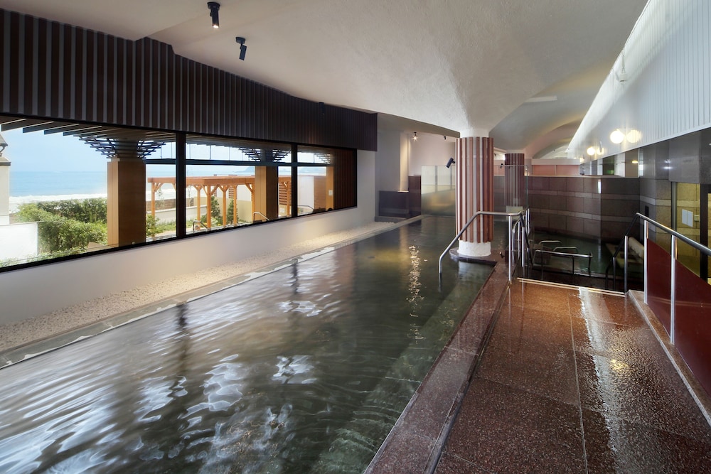 鴨川グランドホテル 千葉