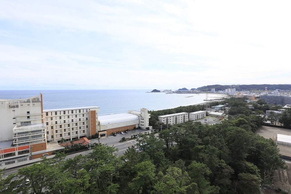 鴨川グランドタワー 千葉