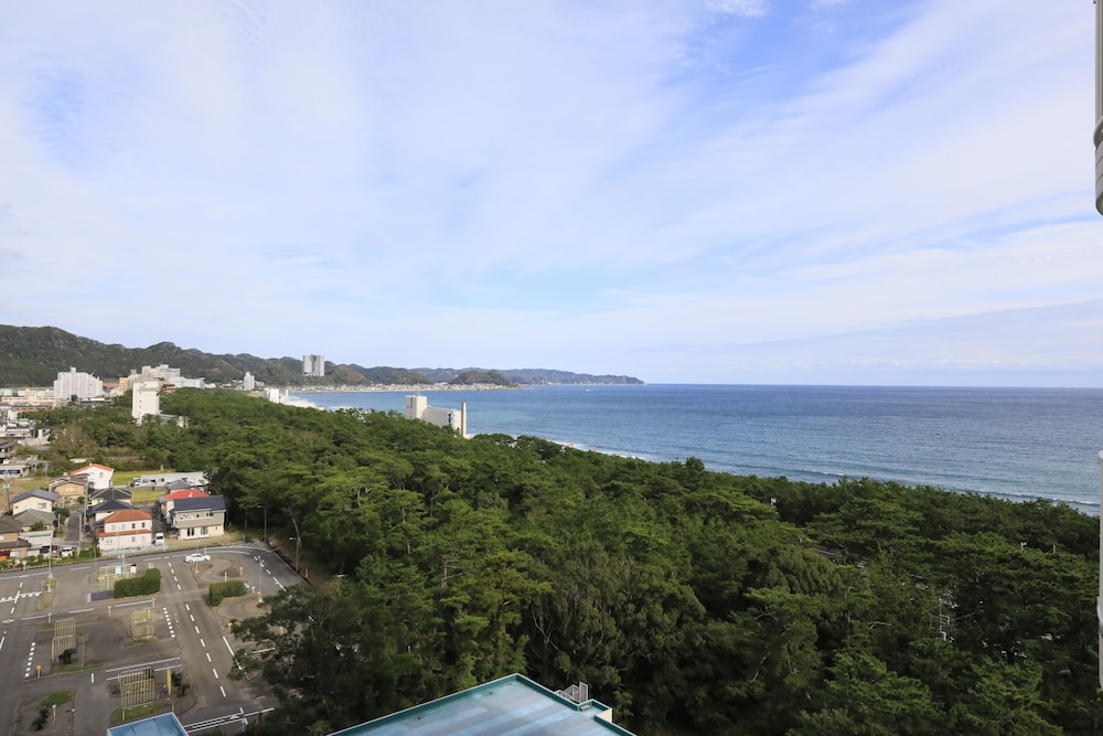 鴨川グランドタワー 千葉