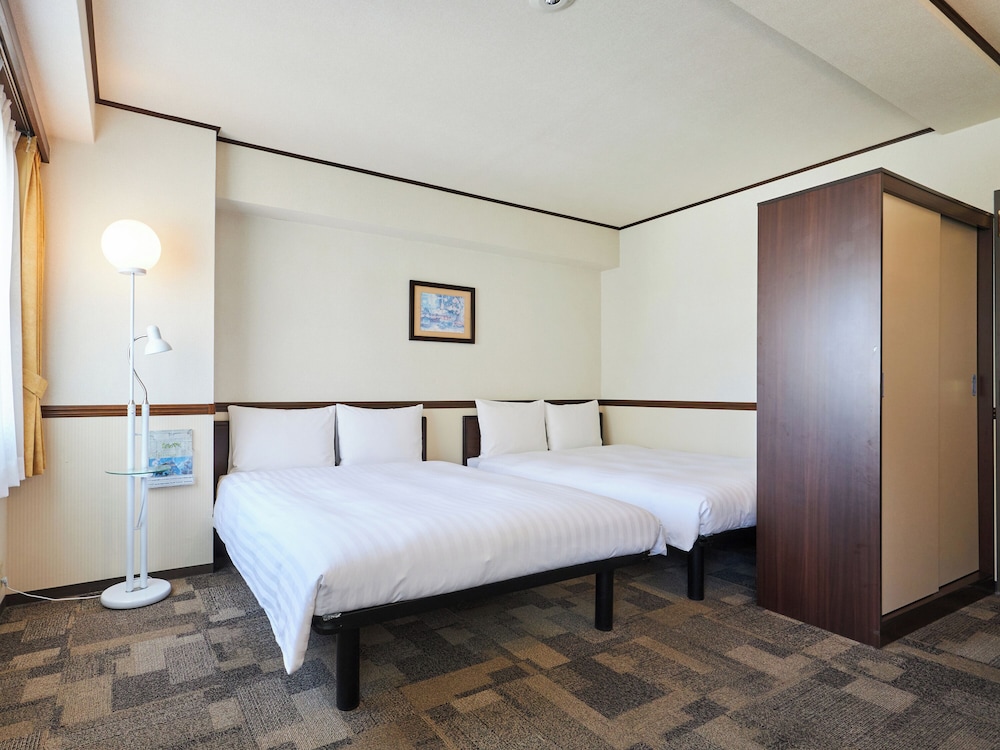 東横 INN 千葉駅東口 千葉