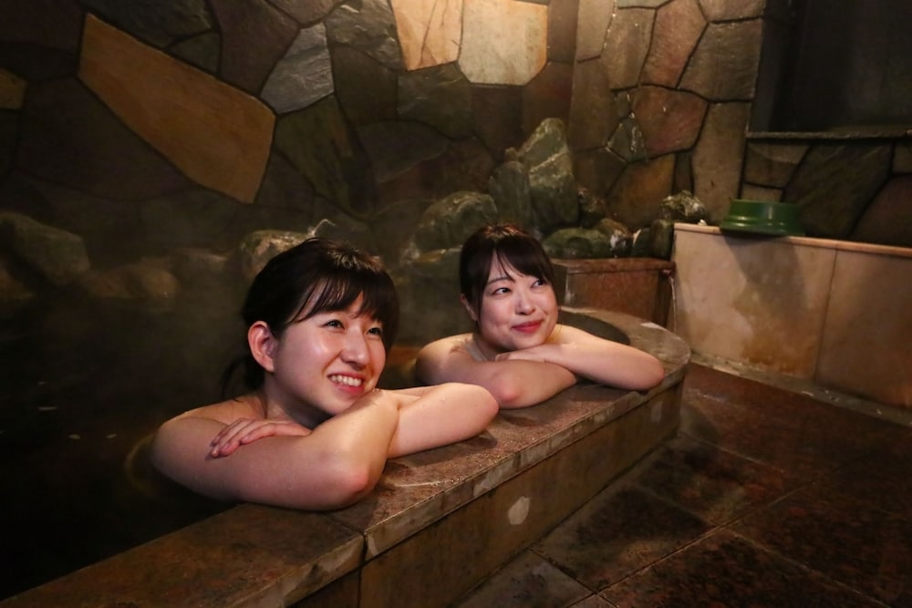 鶴乃家 千葉